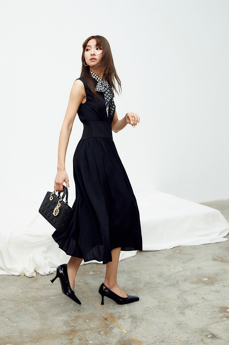 Pleated Round Neck Sleeveless Midi Dress